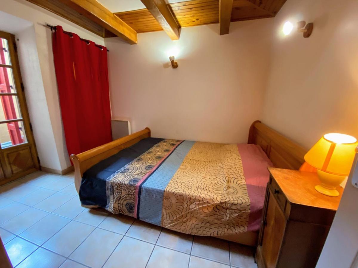 Appartement 4 Pers Plein Centre Ville, Wifi, Balcon Laragne-Monteglin Εξωτερικό φωτογραφία